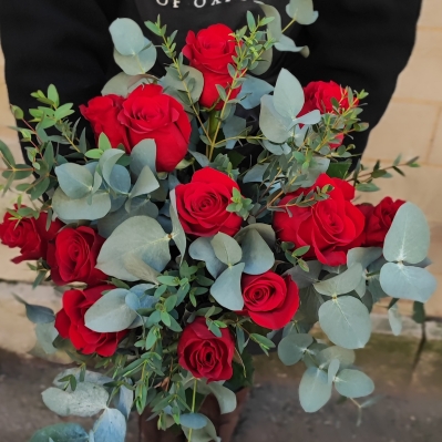 12 Freedom Rose Bouquet