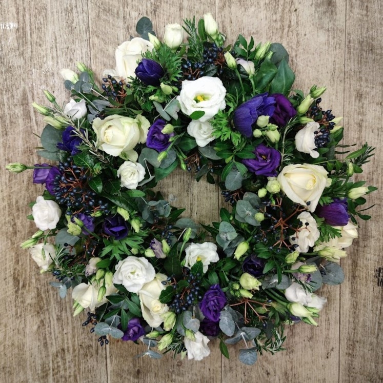 Florist's Choice Wreath Lilac and White