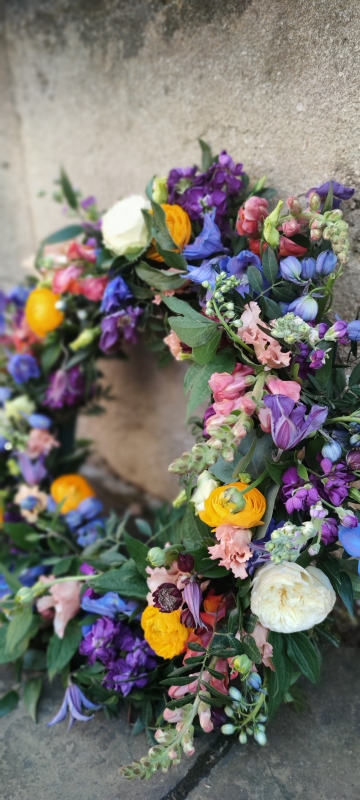 Florist's Choice Wreath Bright
