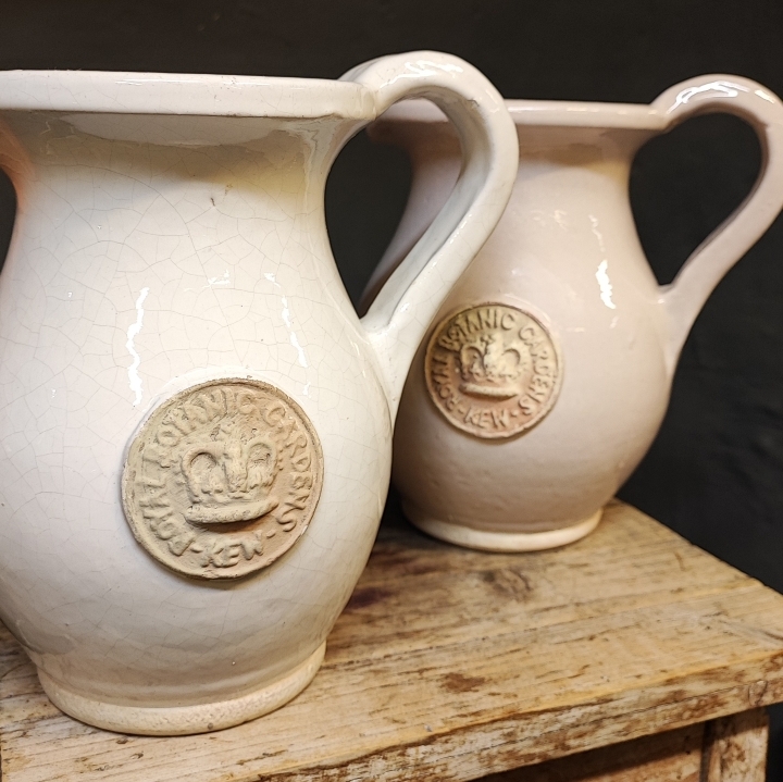 Royal Botanical Kew Garden Jug Neutrals